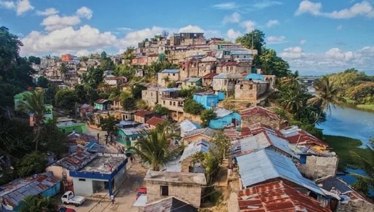 Hoteles Nacionales financia iniciativa de protección infantil en Capotillo