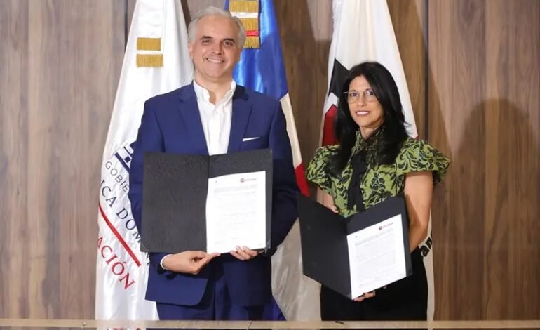 Ministerio de Educación y ADOZONA acuerdan fortalecer la vinculación entre la educación técnico-profesional y las zonas francas