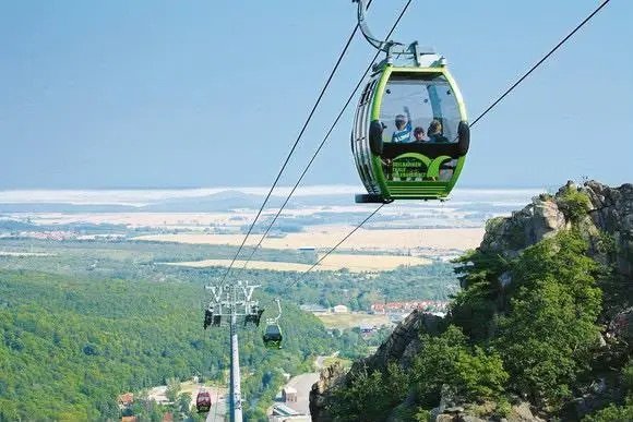 Malespín construirá obra civil del teleférico urbano de San Miguelito, en Panamá