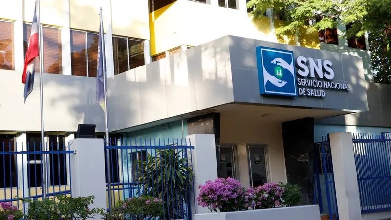 SNS y UNICEF fortalecen Programa Mamá Canguro con donación de equipos médicos valorada en más de RD$5.4 millones