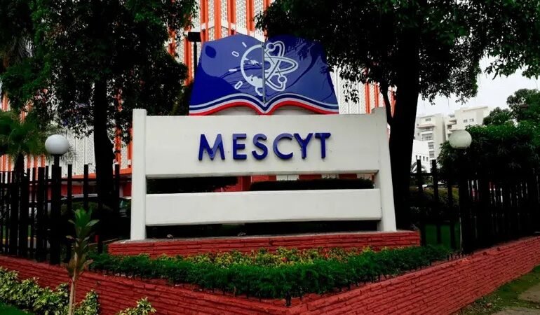 Santos Badía pide integrar universidades para prevenir desastres