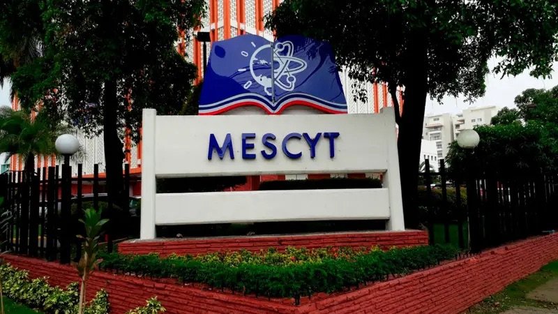 Santos Badía pide integrar universidades para prevenir desastres