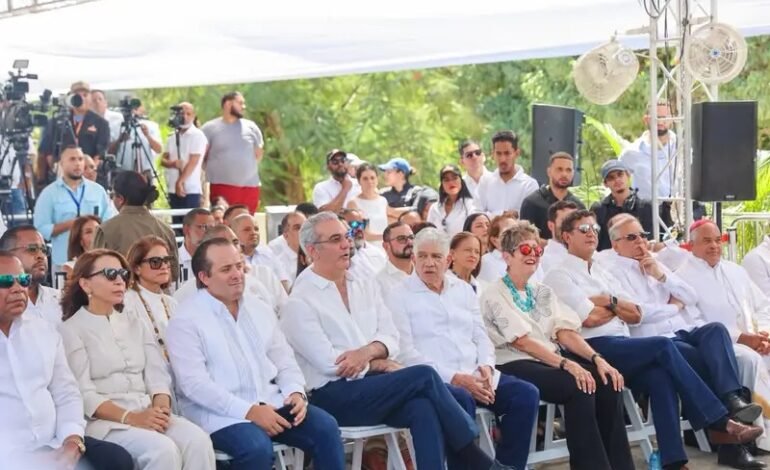 Abinader inaugura nuevo puente sobre el río Camú y restablece conexión entre Santiago y Puerto Plata