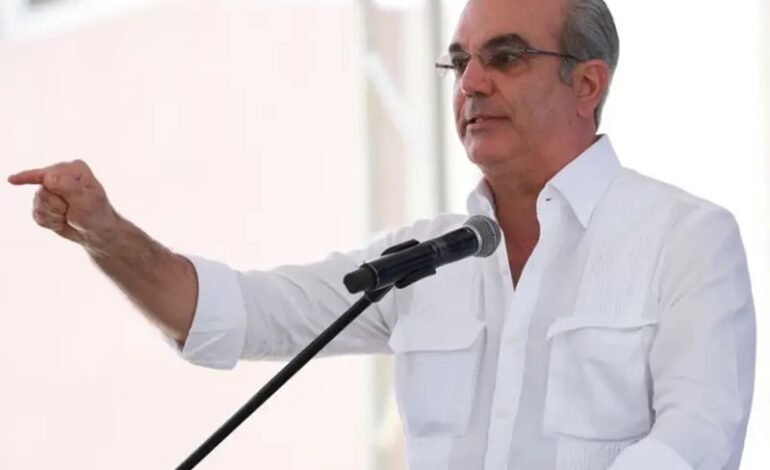 Abinader a responsables del ataque a Julián Oro Duro: “Entréguense o les irá peor”