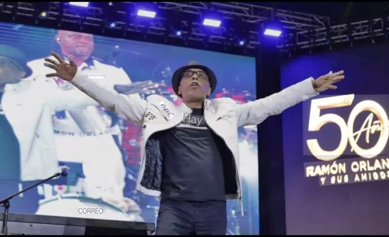Ramón Orlando agradece a Abinader tras show con 70 artistas en el Olímpico