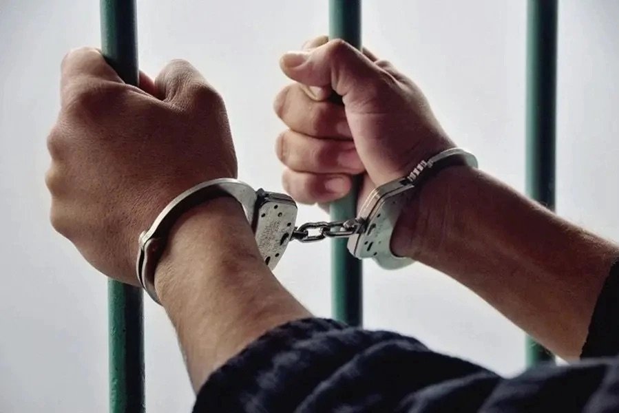 Imponen tres meses de prisión preventiva a implicado en asesinato para robar motocicleta en Los Alcarrizos