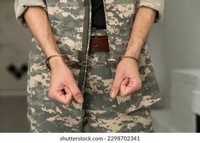 Apresan a militar por presunto intento de introducir drogas en cárcel de Salcedo