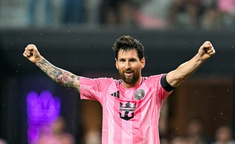 Messi se prepara para cerrar más de dos décadas con Argentina como dueño de históricos récords