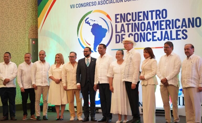 ADOVA fortalece su liderazgo latinoamericano con la Presidencia y Vicepresidencia de la Red de Concejales en RD