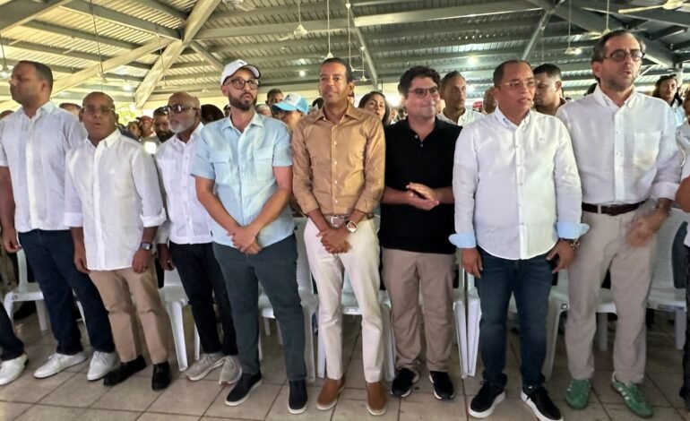 María Trinidad Sánchez cierra filas en apoyo al proyecto presidencial de David Collado