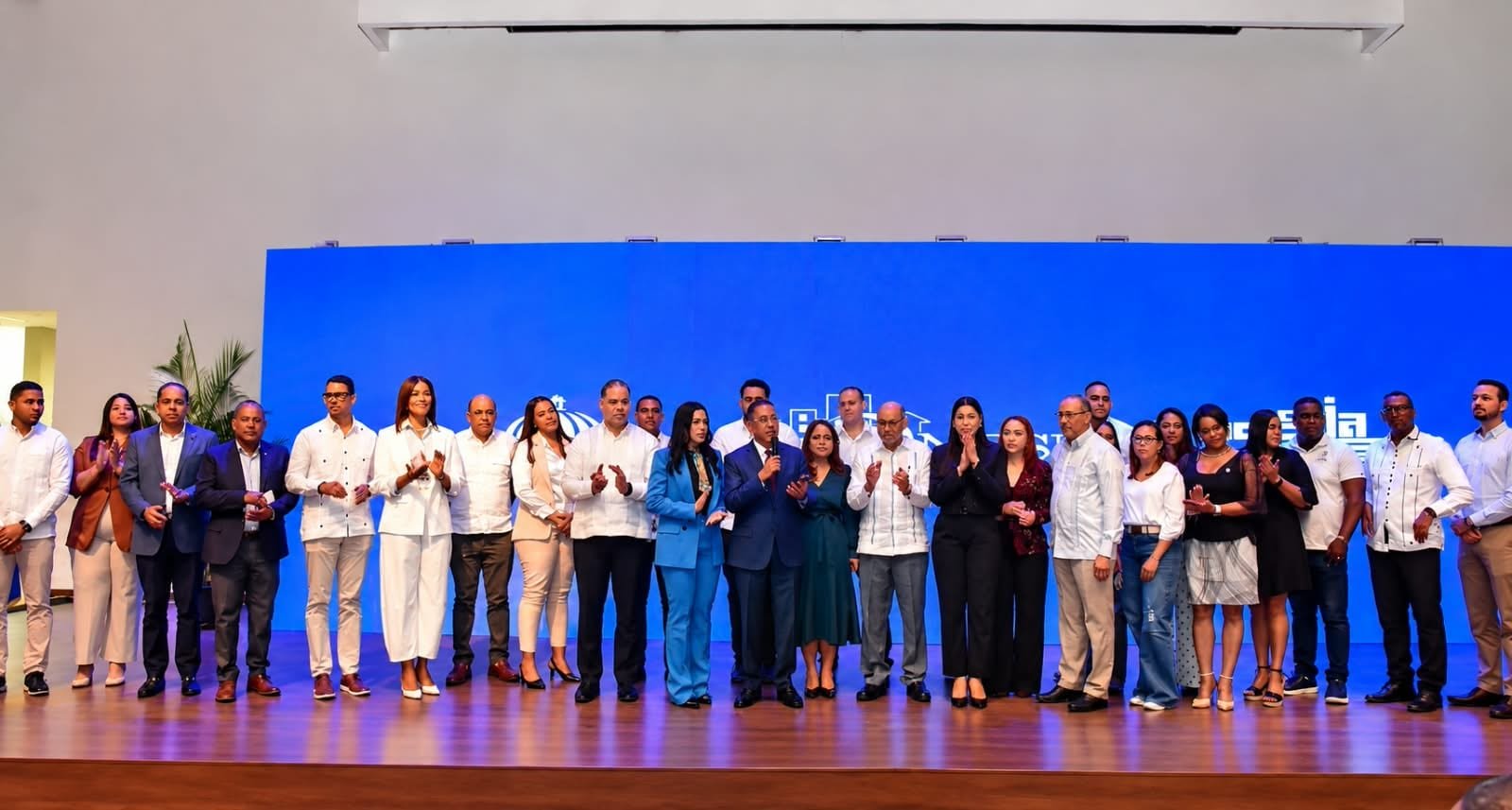 Infraestructura Escolar, ONESVIE y CODIA lanzan Registro Técnico sobre vulnerabilidad en escuelas «RT-DIE 2026”