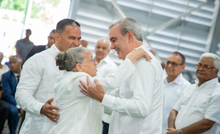 Presidente Abinader retoma agenda nacional tras intensa jornada en Roma; entregará apartamentos y títulos de propiedad e inaugurará una escuela, un puente, el saneamiento de cañada de Guajimía, instalaciones deportivas y centros educativos