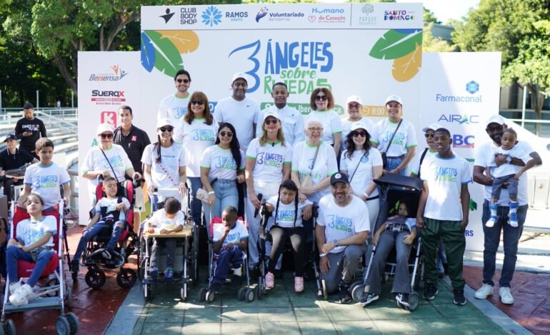 Ángeles sobre Ruedas llena de alegría, solidaridad e inclusión el Parque Iberoamericano