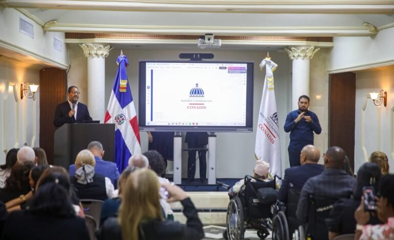 Gobierno y sociedad civil impulsan reforma integral de la Ley de Discapacidad en taller de consulta
