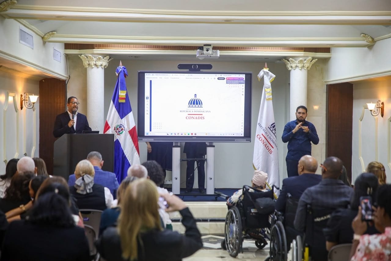 Gobierno y sociedad civil impulsan reforma integral de la Ley de Discapacidad en taller de consulta