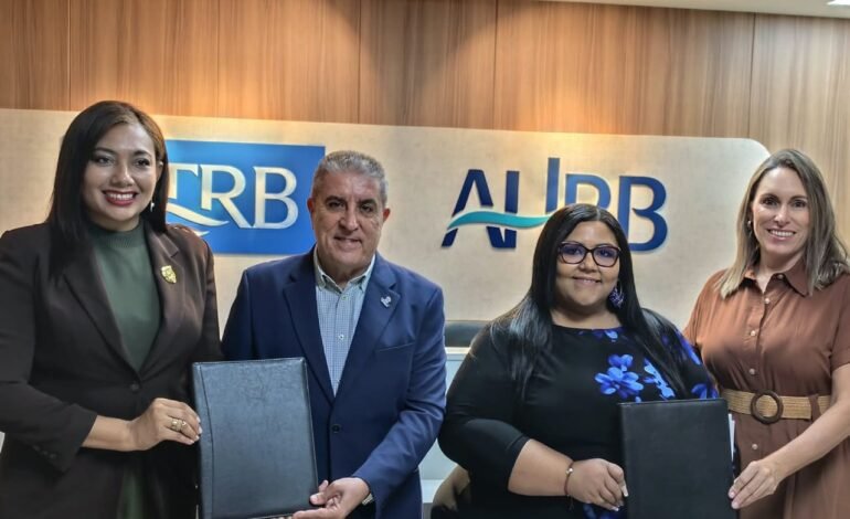 AHRB, CTRB y SODOMEDI unen fuerzas para potenciar la proyección de La Romana y la formación de los medios digitales