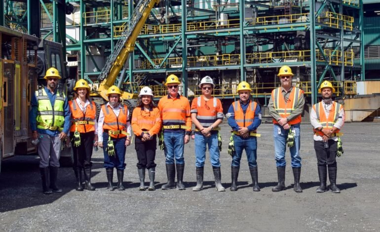 CORMIDOM recibe al Consejo Directivo de CAMIPE para mostrar sus prácticas de minería responsable