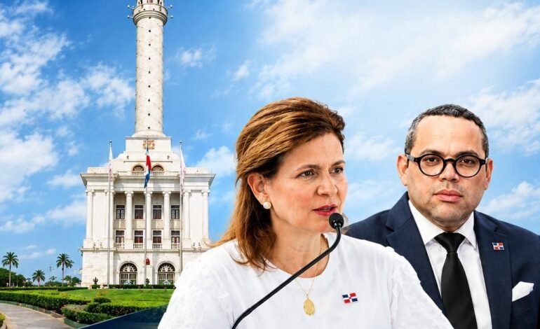 Máximo Miñoso destaca liderazgo de Raquel Peña ante el lleno total en horas del almuerzo de AMCHAMDR