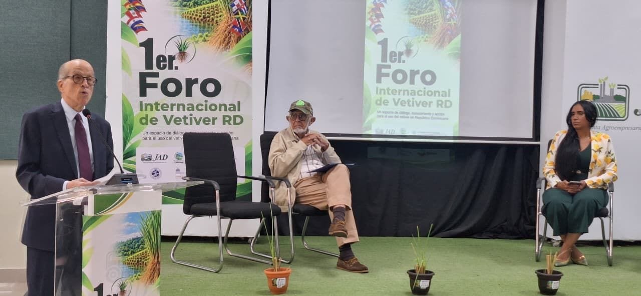 Red Dominicana de Vetiver impulsa agenda de conservación ambiental tras celebrar su primer foro internacional