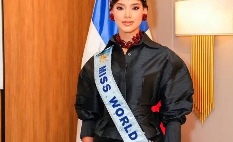 Senado reconoce a Joheirry Mola tras conquistar la corona de Miss Mundo 2026