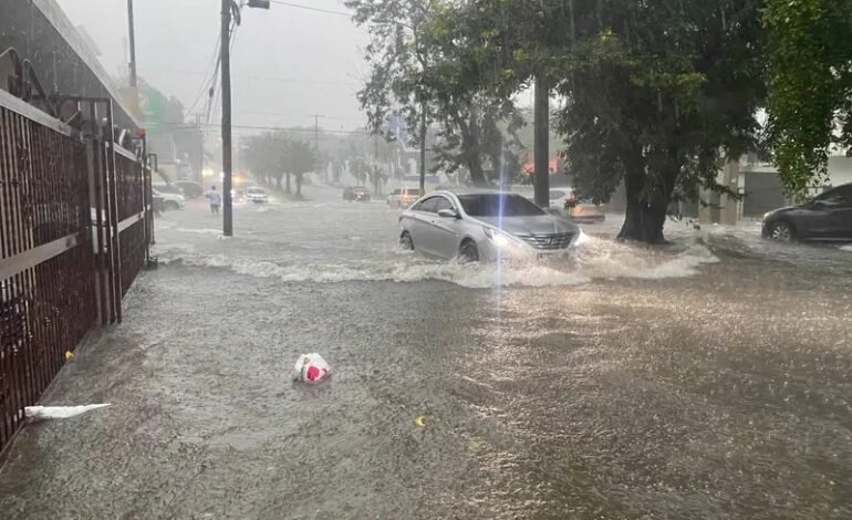 Lluvias, tronadas y ráfagas de viento para este jueves