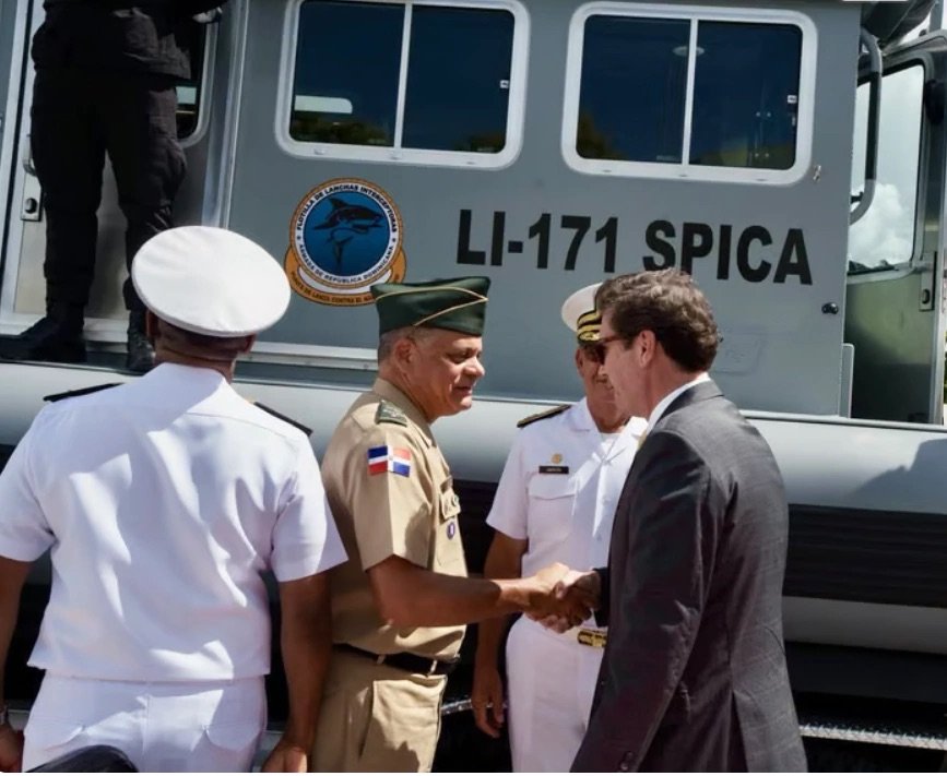 Armada Dominicana recibe lancha de US$1.9 millones donada por EE. UU.