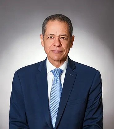 112 juristas respaldan a Fernando Langa para presidir la Suprema Corte de Justicia