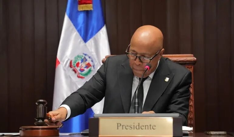 Reforma laboral vuelve a estancarse y pierde impulso en el Congreso