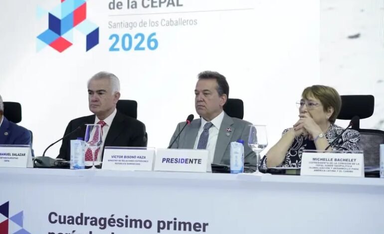 Ito Bisonó llama a fortalecer el comercio intrarregional para ampliar las oportunidades de desarrollo en AL y el Caribe