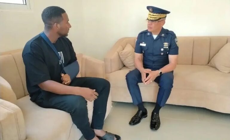 Director de la PN&nbsp;visita a cabo que resultó herido en enfrentamiento con “Hansel Boca Negra”&nbsp;