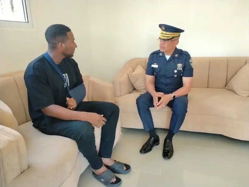 Director de la PN&nbsp;visita a cabo que resultó herido en enfrentamiento con “Hansel Boca Negra”&nbsp;
