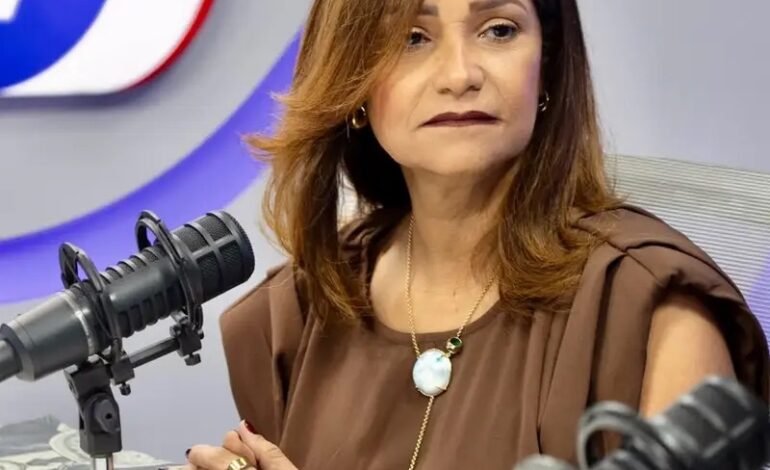 Rosa Olga Medrano denuncia 25 años sin voluntad de los Gobiernos para enfrentar las emisoras ilegales