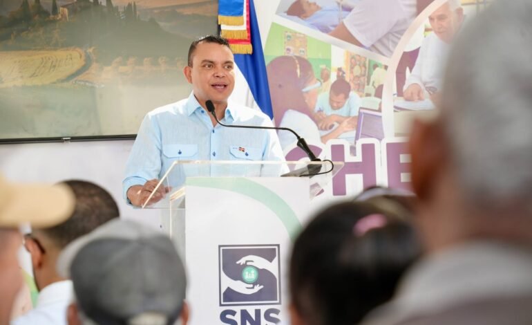 Director del SNS anuncia distribución de 72 mamógrafos en el marco del Día Mundial de la lucha contra el cáncer de mama